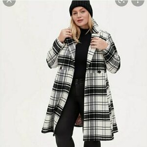 Torrid Black & White Wool Blend Fit & Flare Winter Dress Coat Size 2 Like New